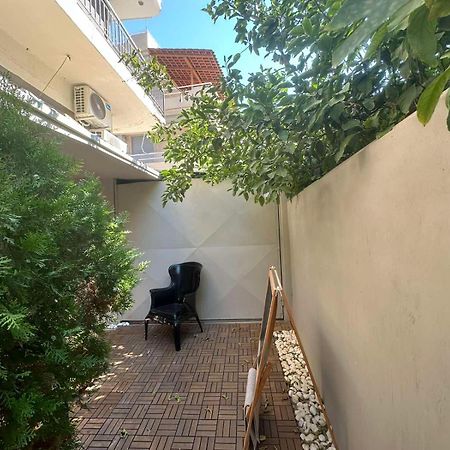 Green Spot Apartments Athena Bagian luar foto